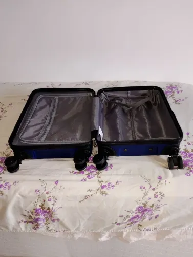 Mala de viagem com rodinha 360° da marca INOVATHI