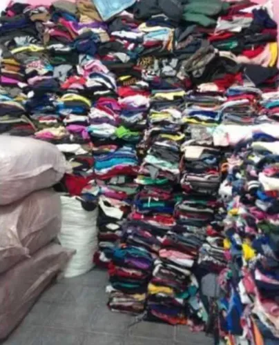 VENDO ROUPAS DE GRIFE EM ATACADO! GRANDE OPORTUNIDADE