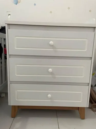 Cômoda nova