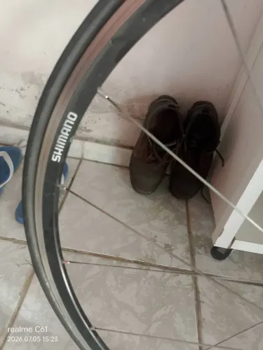 Vendo par de aro 700 pra bike speed Shimano 24x16 raios