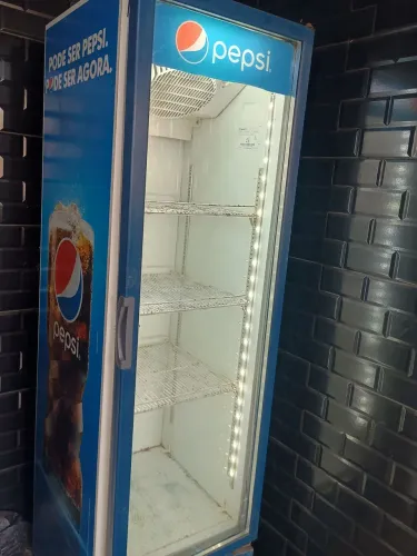 Freezer expositor Pepsi 