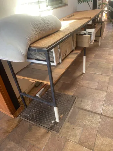 Mesa grande tipo bancada 
