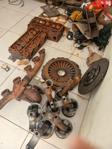 Peças do iveco euroteck