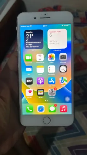 iPhone 8 Plus
