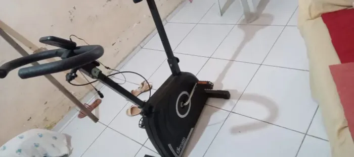 Bicicleta  ergometric a 