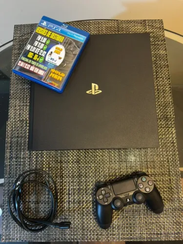 PS4 PRO 1TB ZERADO (Sistema versão 10.01)