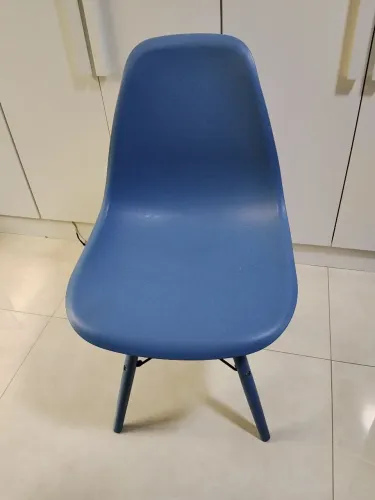 Cadeira Tok&Stok azul