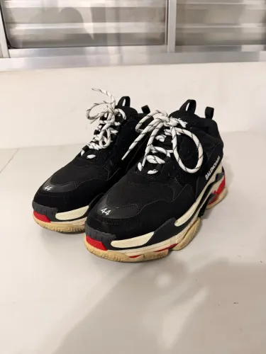 Balenciaga tripple S
