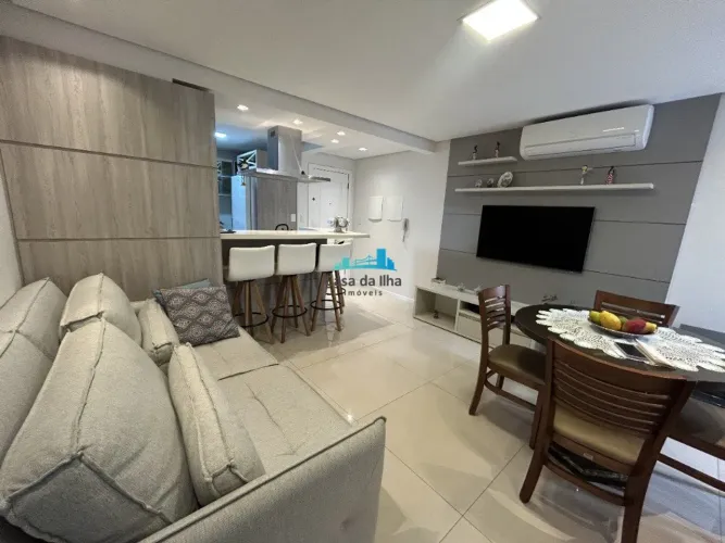 Apartamento de 3 quartos no Balneário Estreito