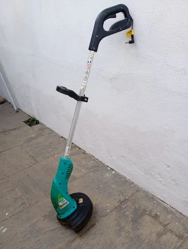Vendo aparador de grama elétrico Garthen gam -1000