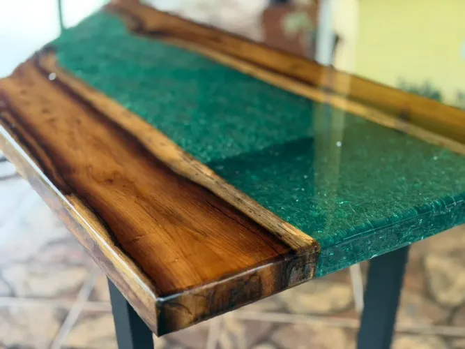 Mesa de resina