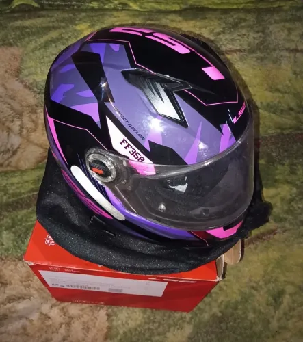 Vendo capacete ls2