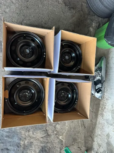 Rodas de ferro aro 16 VW
