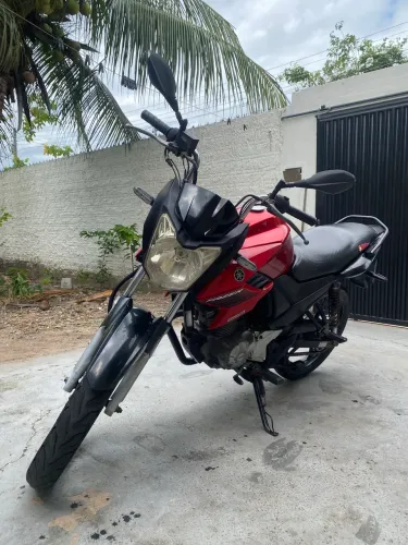 Yamaha Fazer 150 UBS 2015 - Muito conservada