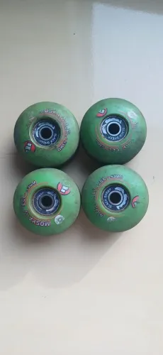 Roda Skate Moska com Rolamento Black Sheep