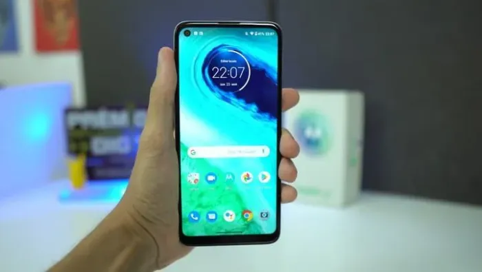 Moto g8