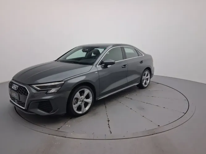 Audi A3 Sedan S-line 2.0 TFSI S-tronic 2024