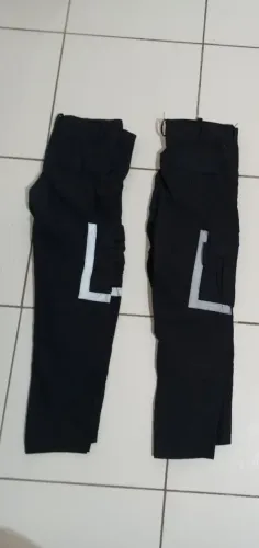 Calça tática na cor azul