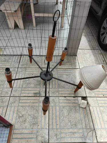 Lustre de luxo para grande ambiente 