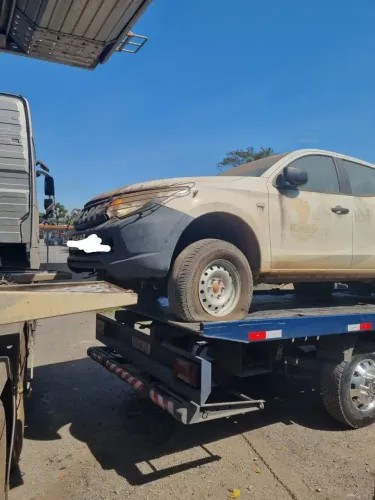 Mitsubishi L200 Triton Sport GLX 2.4 CD Diesel Mec. 2019
