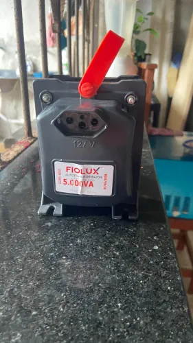 Vendo transformador 5.000 Vá