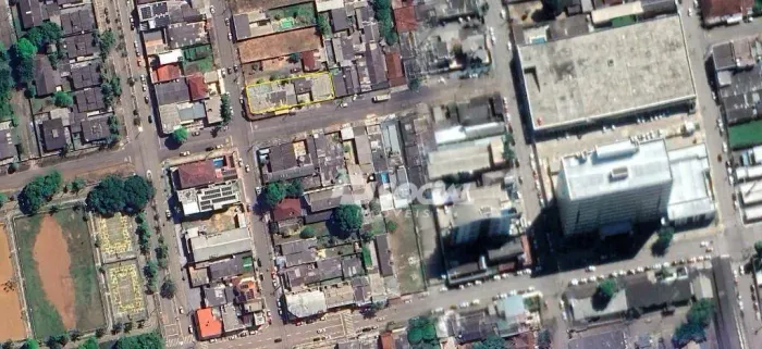 Área de esquina no Centro à venda, 750 m² por R$ 1.100.000 - Olaria - Porto Velho/RO