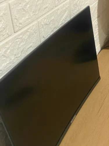 Monitor 24P Curvo 180Hz ReHisk