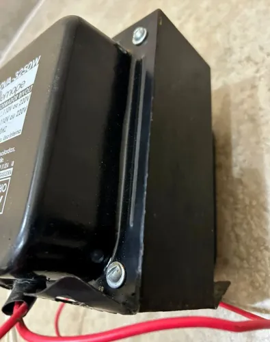 Conversor de energia 220V 5000VA