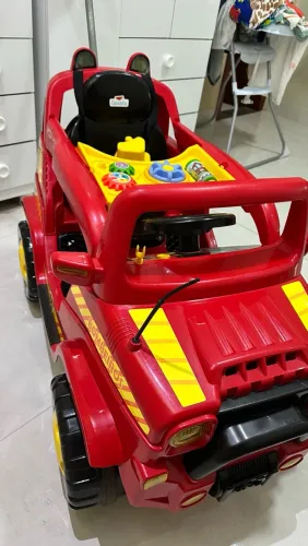 Carrinho(bombeiro) para criança