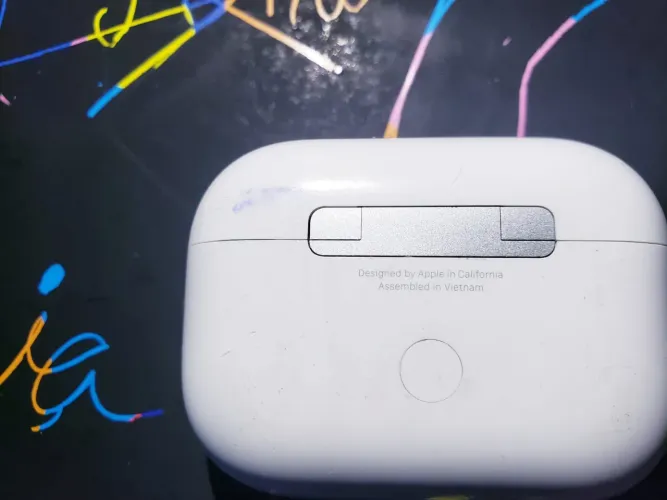 Só caixa de carregamento original Apple sem os fone