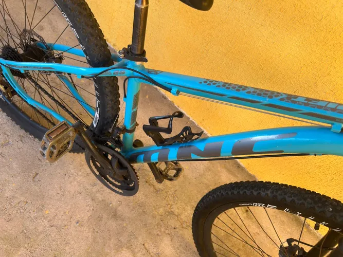 Vendo essa bicicleta usada 