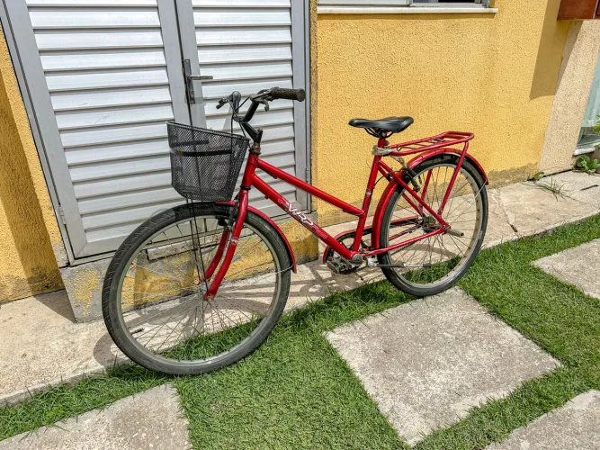 BICICLETA À VENDA