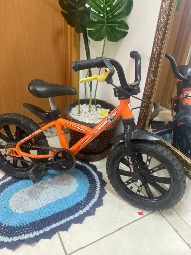 Vendo bicicleta aro 16