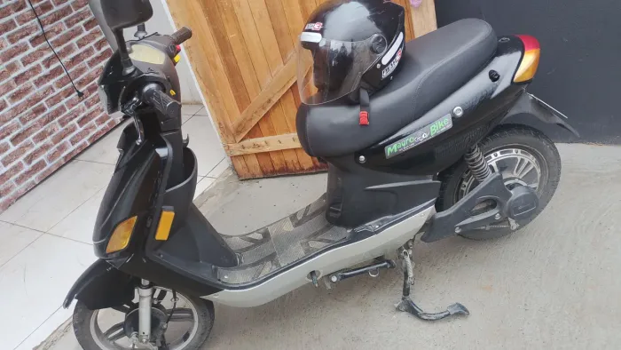 Moto elétrica Taim