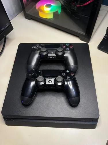 PlayStation 4 Slim 1T