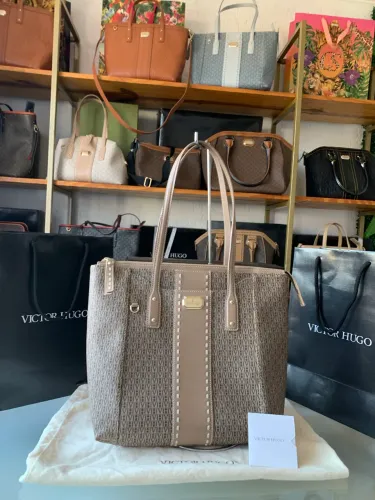 Bolsa Victor Hugo Original Nova
