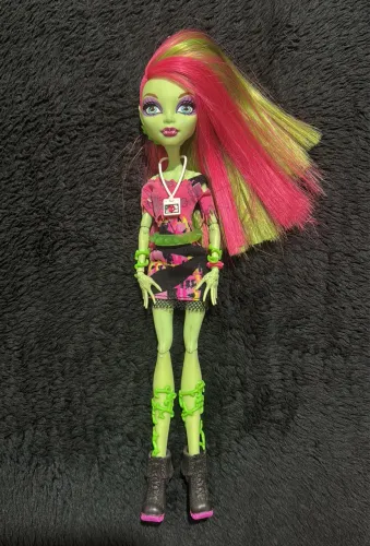 MONSTER HIGH VÊNUS