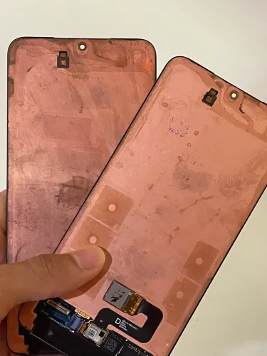 Tela Samsung S22 plus original sem detalhes - faço envio/Olx pay