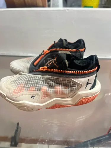 Tênis Nike jordan why not 6 original tamanho 35