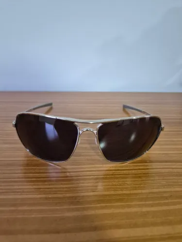 Oakley Plaintiff Squared