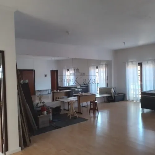 Salão Comercial - Sobreloja - Bosque dos Eucaliptos - 80m².