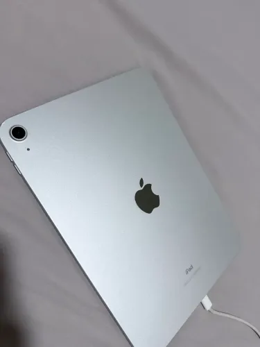 iPad 10