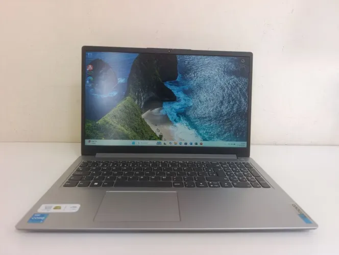 Notebook Lenovo - 3 meses de garantia (18x no cartão de crédito)