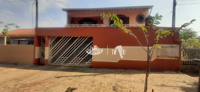 Casa com 8 quartos à venda, 250 m² por R$ 850.000 - Jardim Santo Amaro - Cambé/PR