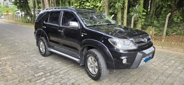 Toyota Hilux SW4 SRV D4-d 4X4 3.0 TDI Dies. AUT 2007