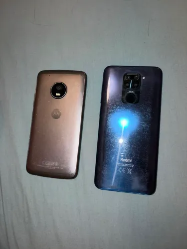 Moto G5 e Redmi note9.