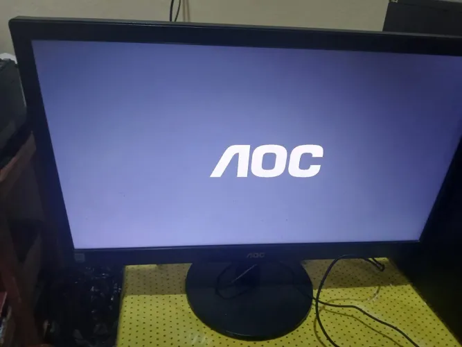 Monitor Aoc