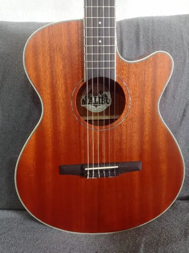 Violão Malibu Mahogany