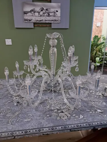 Lustre com 12 Candelabros  grande  valor 1000,00