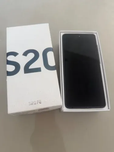 Celular Samsung S20FE